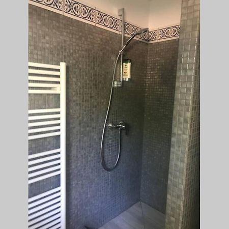 Appartement Joli studio au Mont St Clair avec vue sur la Mer à Sète Extérieur photo