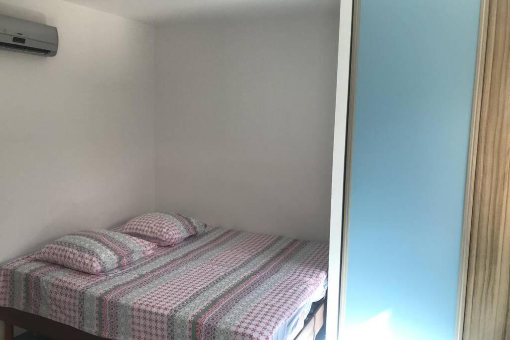 Appartement Joli studio au Mont St Clair avec vue sur la Mer à Sète Extérieur photo