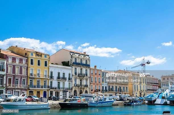 Appartement Joli studio au Mont St Clair avec vue sur la Mer à Sète Extérieur photo